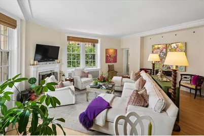1200 N Lake Shore Drive #404, Chicago, IL 60610 - Photo 2