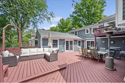 586 Earl Drive, Northfield, IL 60093 - Photo 38