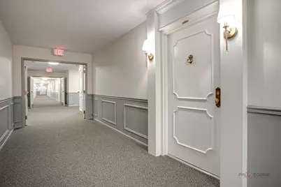 1220 Park Avenue W #101, Highland Park, IL 60035 - Photo 6