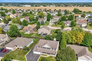 10942 Preston Pkwy, Huntley, IL 60142 - Photo 44