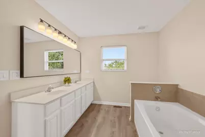 10942 Preston Parkway, Huntley, IL 60142 - Photo 22