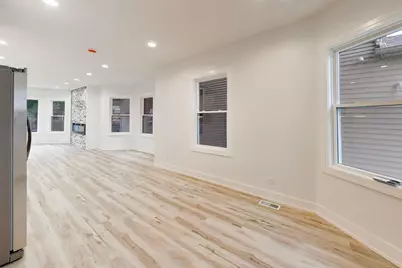 544 N Leamington Avenue, Chicago, IL 60644 - Photo 8