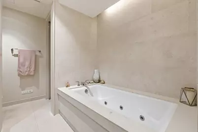 159 E Walton Place #8D, Chicago, IL 60611 - Photo 34