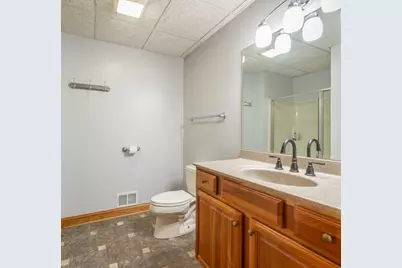 3285 W Forest Road, Freeport, IL 61032 - Photo 46