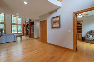 3285 W Forest Rd, Freeport, IL 61032 - Photo 4