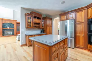 3285 W Forest Rd, Freeport, IL 61032 - Photo 12