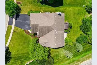 5218 Greenshire Circle, Lake in the Hills, IL 60156 - Photo 80