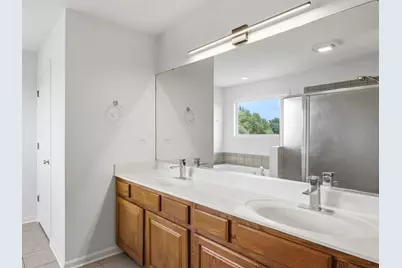 5218 Greenshire Circle, Lake in the Hills, IL 60156 - Photo 28