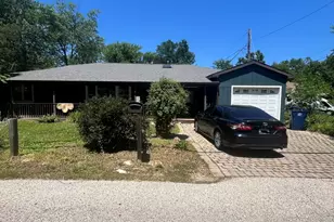 518 Rae Ave, Lake Villa, IL 60046 - Photo 1
