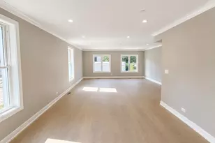 1905 W Huron St, Chicago, IL 60622 - Photo 4