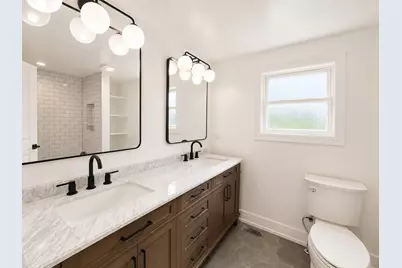 1905 W Huron Street #CH, Chicago, IL 60622 - Photo 16