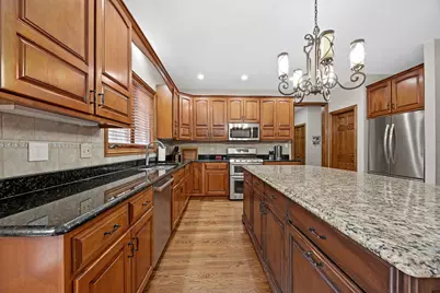21588 Williamsburg Court, Frankfort, IL 60423 - Photo 16