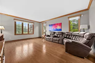 21588 Williamsburg Ct, Frankfort, IL 60423 - Photo 8