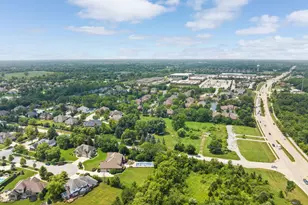 21588 Williamsburg Ct, Frankfort, IL 60423 - Photo 54