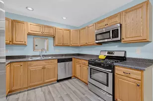 175 Harbor Landing, Braidwood, IL 60408 - Photo 6
