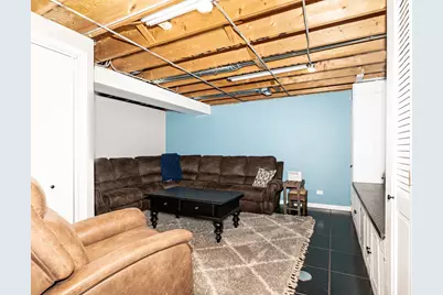 6S115 New Castle Road, Naperville, IL 60540 - Photo 36