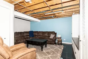 6S115 New Castle Rd, Naperville, IL 60540 - Photo 36