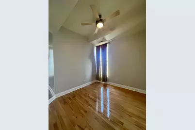 469 E Bowen Avenue #1, Chicago, IL 60653 - Photo 16