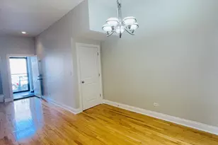 469 E Bowen Ave, Chicago, IL 60653 - Photo 14