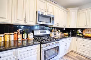 281 Fox Chase Dr N, Oswego, IL 60543 - Photo 18