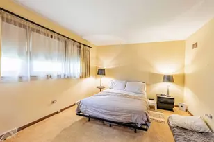 1161 E 171st Ct, South Holland, IL 60473 - Photo 24