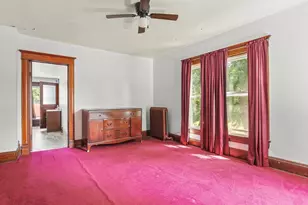 227 W South St, Franklin Grove, IL 61031 - Photo 18