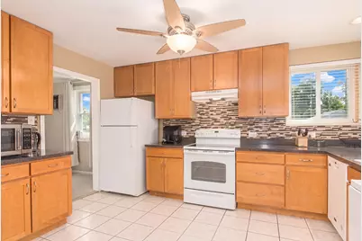 839 E Thacker Street, Des Plaines, IL 60016 - Photo 8