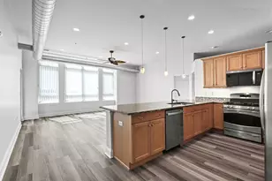 450 Village Center Dr, Burr Ridge, IL 60527 - Photo 4
