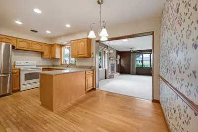 8059 W Leland Avenue, Norridge, IL 60706 - Photo 6