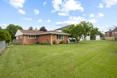8059 W Leland Avenue, Norridge, IL 60706 - Photo 26