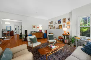5736 N Virginia Ave, Chicago, IL 60659 - Photo 4