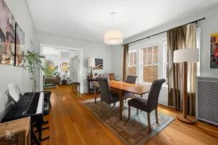 5736 N Virginia Ave, Chicago, IL 60659 - Photo 6