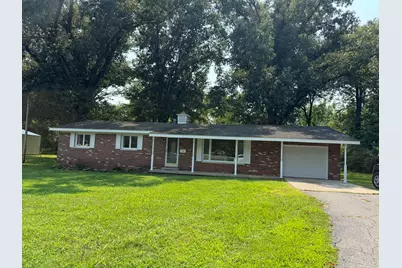 715 State Street, Eldorado, IL 62930 - Photo 1