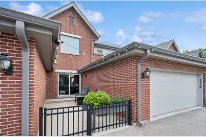 1279 Gateway Court, Northbrook, IL 60062 - Photo 26