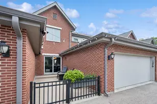 1279 Gateway Ct, Northbrook, IL 60062 - Photo 26