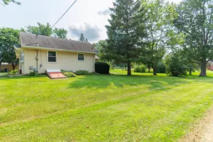 214 NE 6th Ave, Galva, IL 61434 - Photo 36