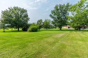214 NE 6th Ave, Galva, IL 61434 - Photo 34