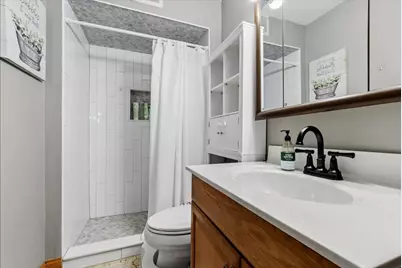 10704 Kilpatrick Avenue #3B, Oak Lawn, IL 60453 - Photo 14