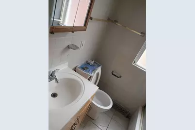 8226 S Honore Street, Chicago, IL 60620 - Photo 6
