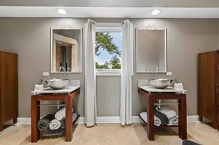 610 W Lonnquist Blvd, Mount Prospect, IL 60056 - Photo 22