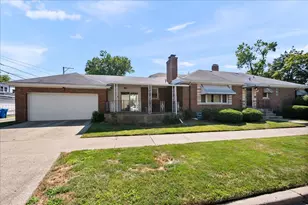 6939 N Francisco Ave, Chicago, IL 60645 - Photo 1