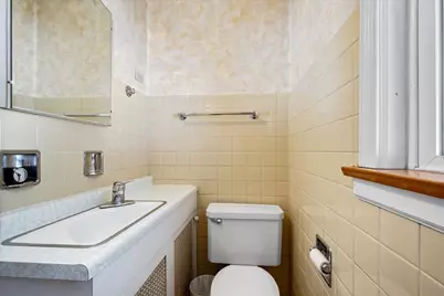 6939 N Francisco Avenue, Chicago, IL 60645 - Photo 8