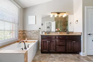 17930 Fountain Cir, Orland Park, IL 60467 - Photo 18
