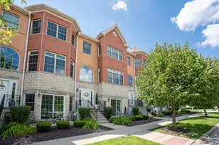 17930 Fountain Cir, Orland Park, IL 60467 - Photo 1