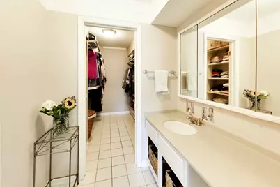 4949 Golf Road #401, Skokie, IL 60077 - Photo 14