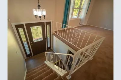 1302 Oxford Lane, Wheaton, IL 60189 - Photo 2