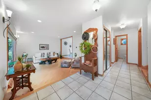5N625 Santa Fe Trail, Bloomingdale, IL 60108 - Photo 6