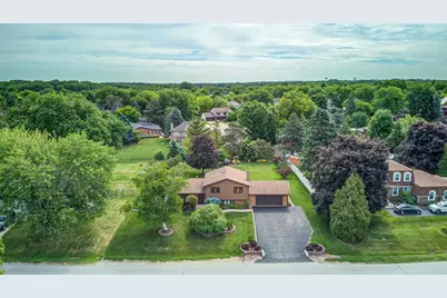5N625 Santa Fe Trail, Bloomingdale, IL 60108 - Photo 4