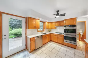 5N625 Santa Fe Trail, Bloomingdale, IL 60108 - Photo 12