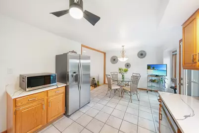 5N625 Santa Fe Trail, Bloomingdale, IL 60108 - Photo 14